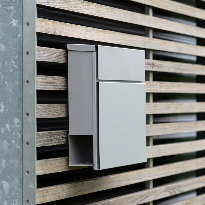 Mailbox Letterman VI with newspaper roll from Radius Design