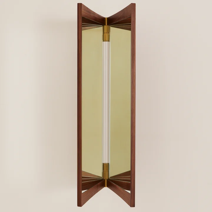 Gubi - Vanity Wall mirror