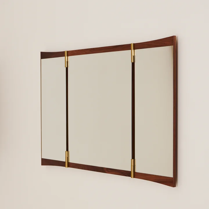 Gubi - Vanity Wall mirror