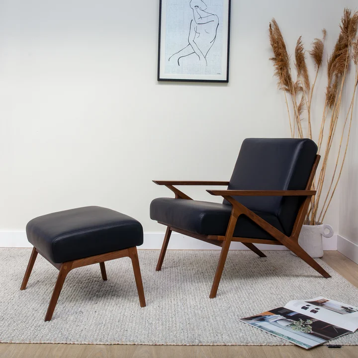 Studio Zondag - Jesper Lounge chair, walnut