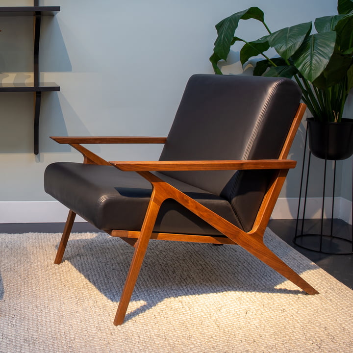 Studio Zondag - Jesper Lounge chair, walnut