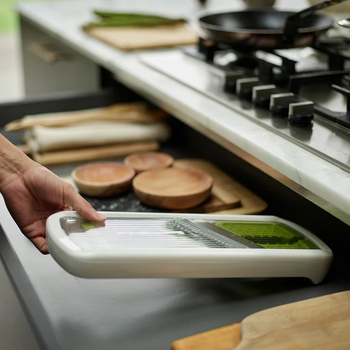 Multi-Grip Mandolin Plus from Joseph Joseph