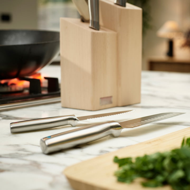 Elevate Fusion Knife block with scissors from Joseph Joseph