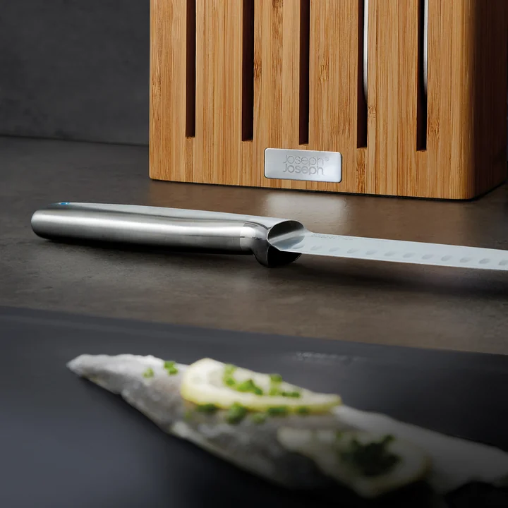 Elevate Knife block with knives from Joseph Joseph