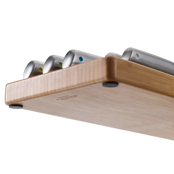 Elevate Knife storage with knives from Joseph Joseph