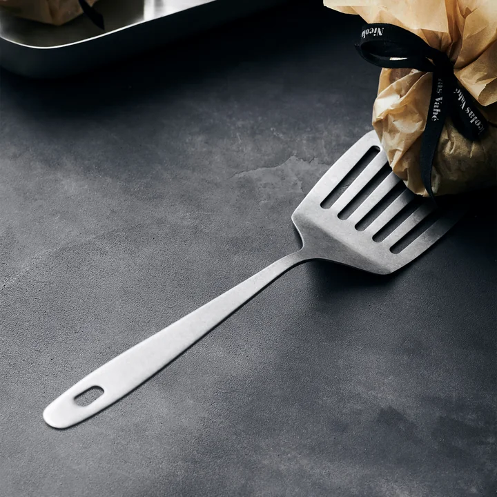 Daily Spatula, stainless steel brushed from Nicolas Vahé