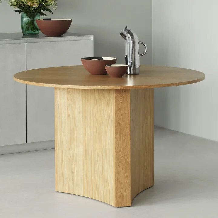 Bue Dining table Ø 120 x H 75 cm, oak from Normann Copenhagen