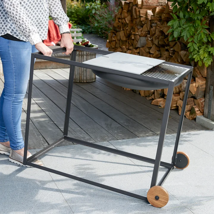 Konstantin Slawinski - Castors for Slide Grill