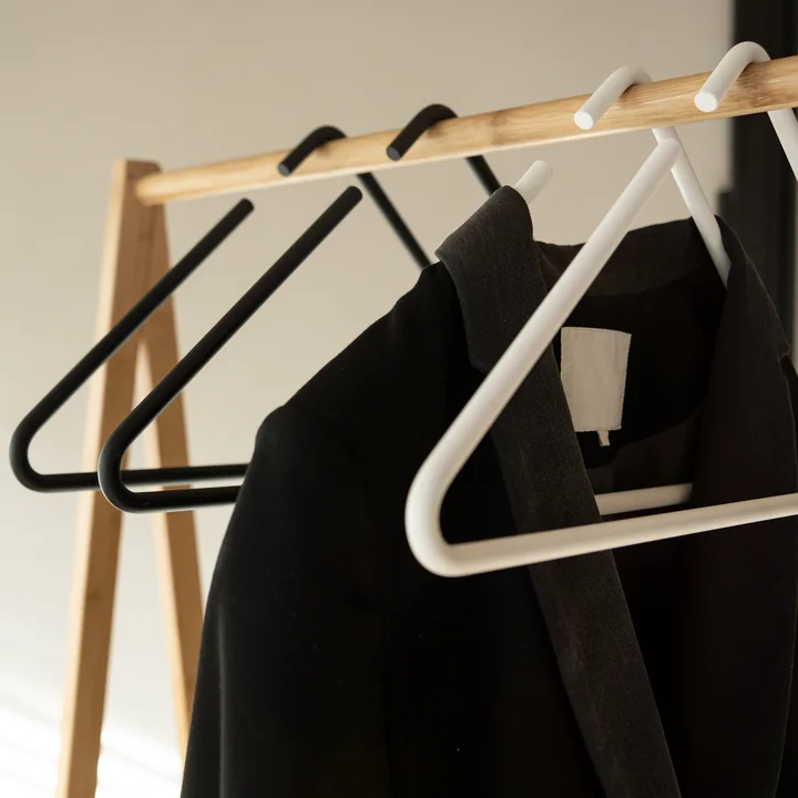 HANA - 3ECKE Coat hanger
