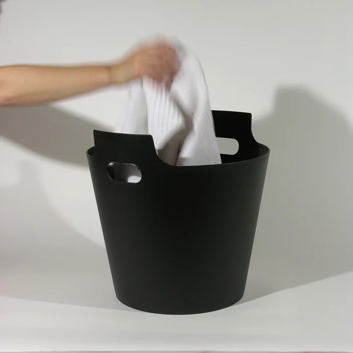 2Hands2 Bucket from Authentics