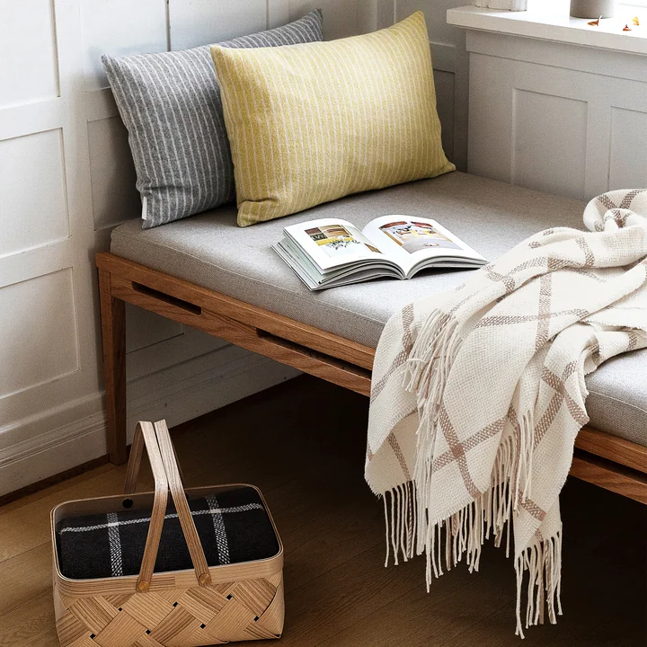 The tartan blanket from Elvang