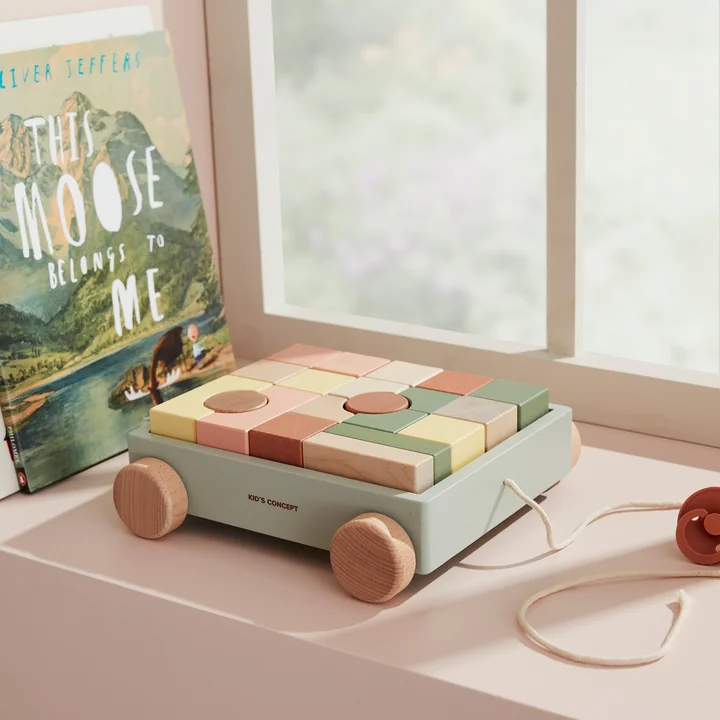 Edvin Trolley with wooden blocks from Kids Concept