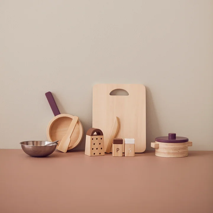 Bistro Kitchen utensil set from Kids Concept