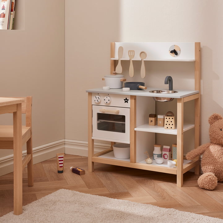 Bistro Play kitchen with accessories from Kids Concept