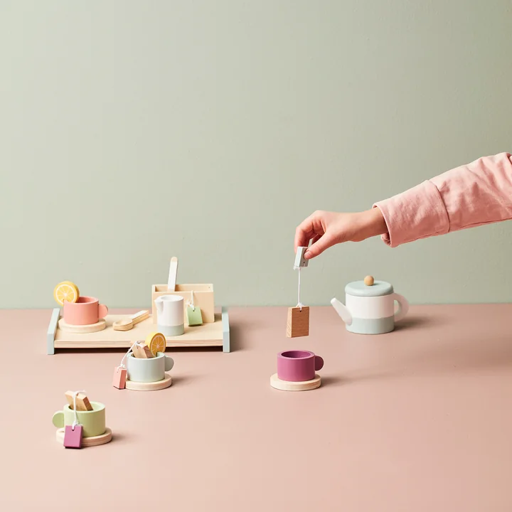 Bistro Tea set from Kids Concept