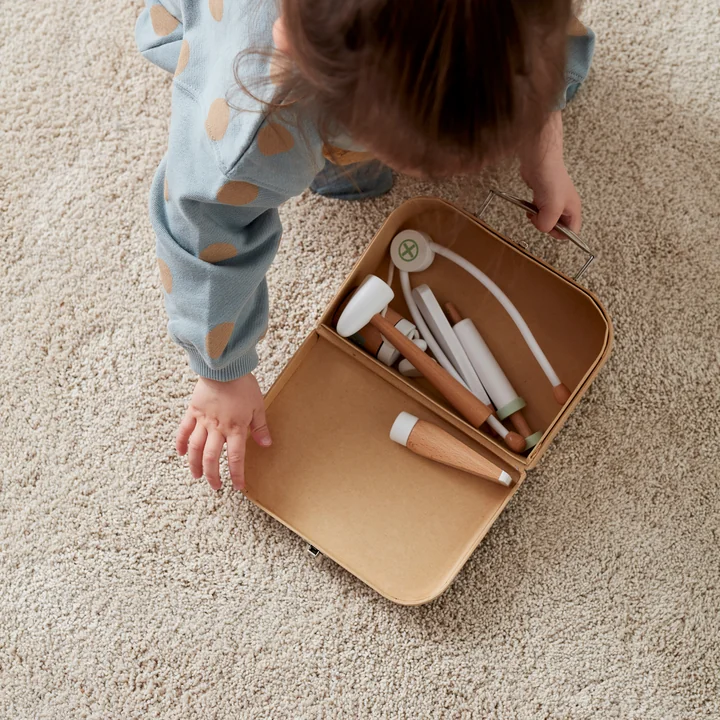 Kid's Hub Doctor's case with accessories from Kids Concept