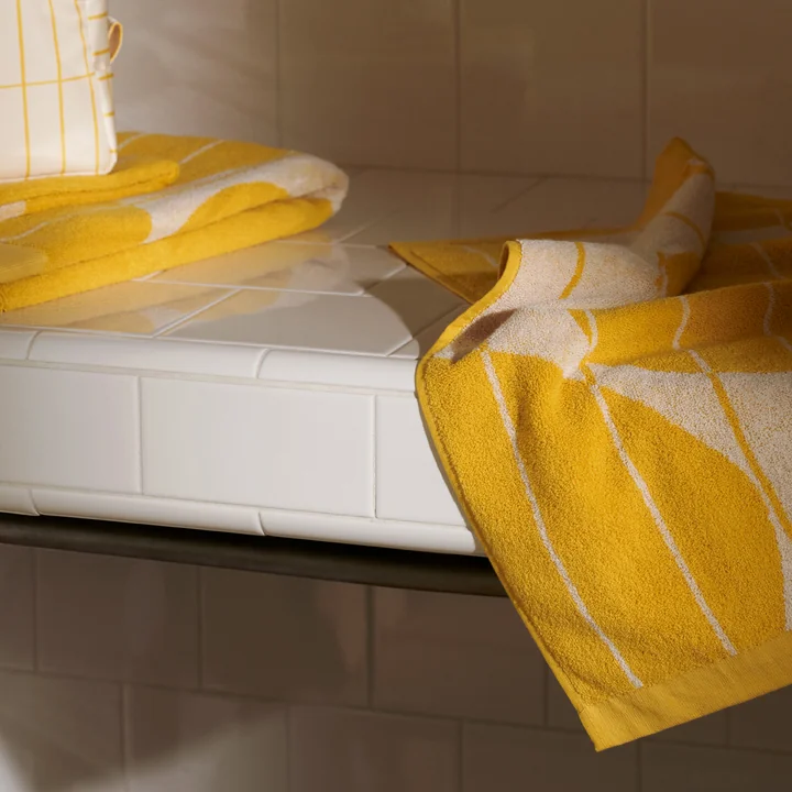 Vesi Unikko Towel, spring yellow / ecru from Marimekko