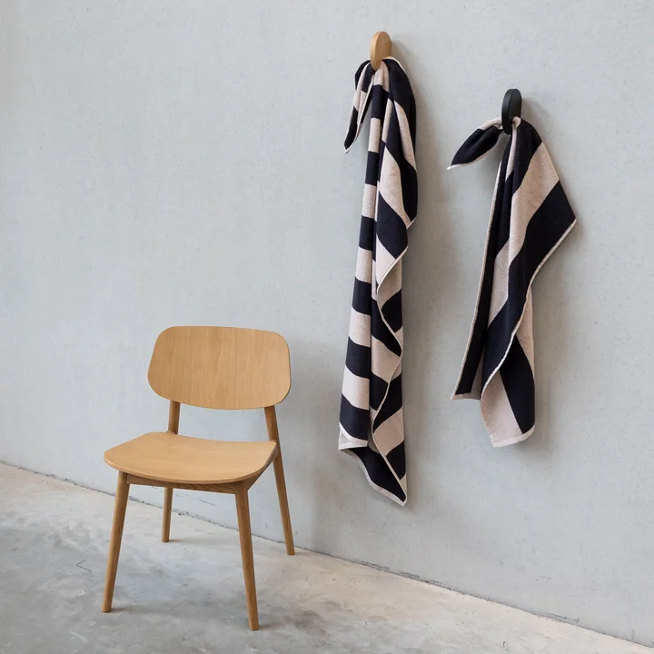 Umi bath towel and Yoyo wall hook from HANA