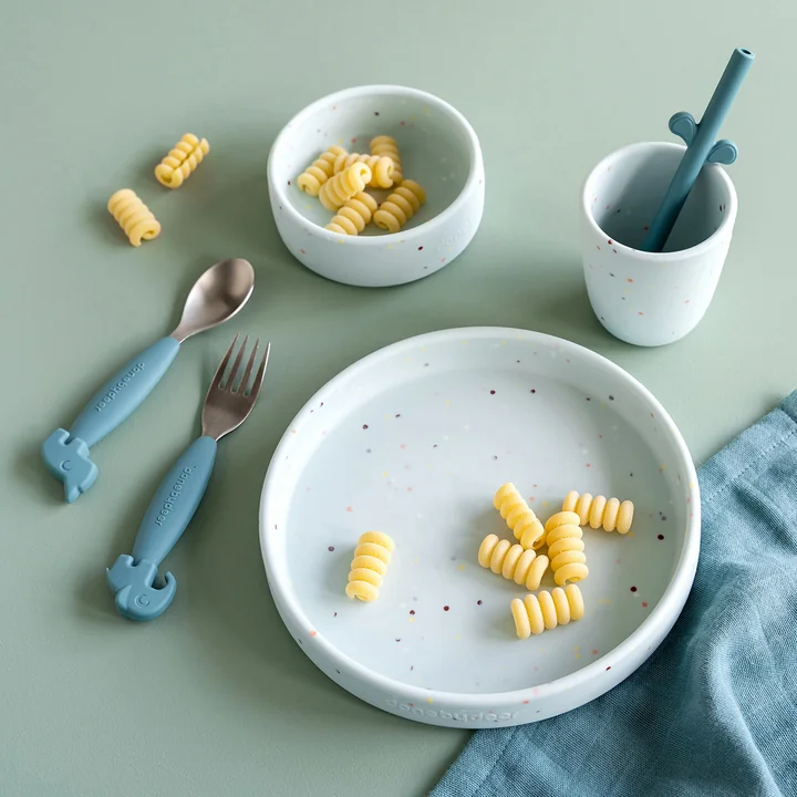 Silicone tableware set from Done by Deer