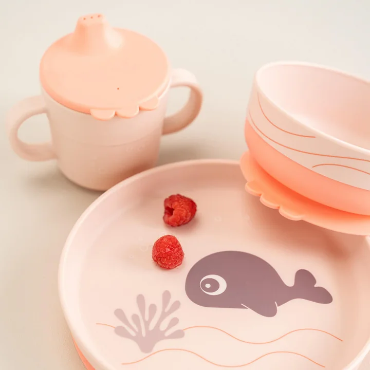 Foodie Tableware set from Done by Deer