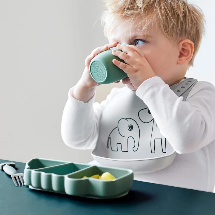 Croco Silicone Stick & Stay Plate from Done by Deer