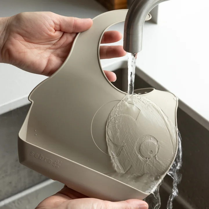 Fanto Silicone bib from Sebra