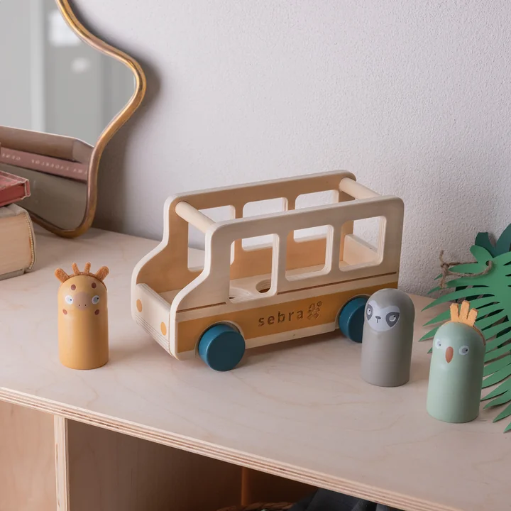 The wooden bus from Sebra