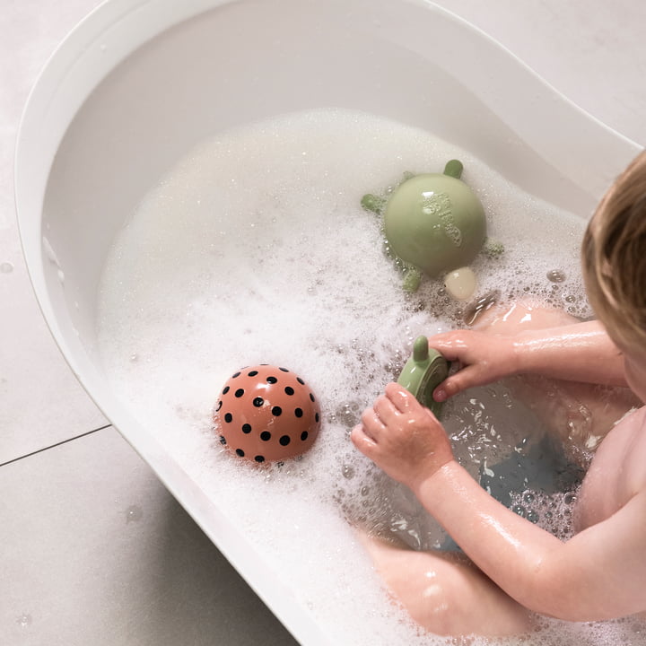 The bathing ball for children from Sebra