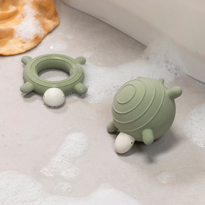 The bath toy from Sebra