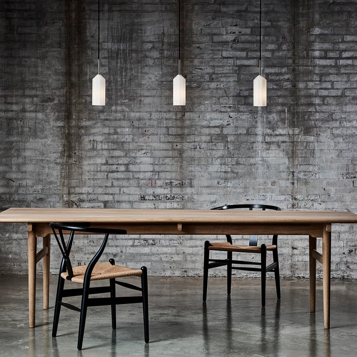 Pliverré pendant luminaire from Le Klint in black / white