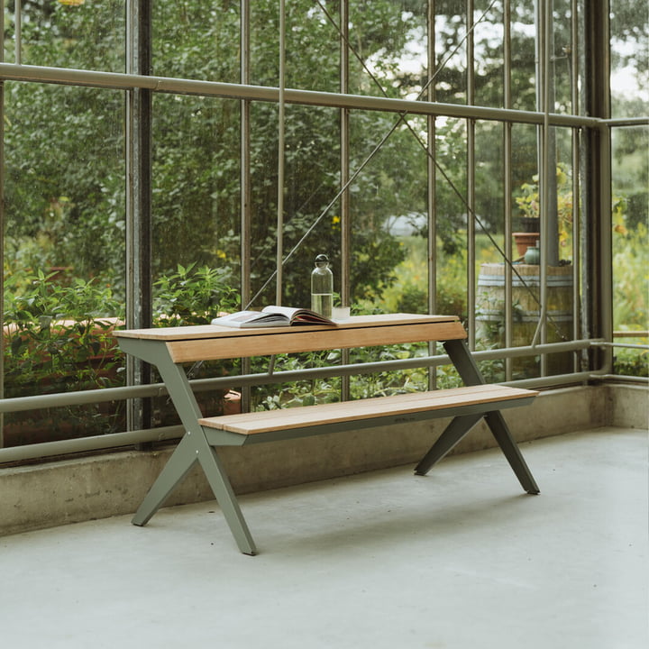 The Tablebench from Weltevree