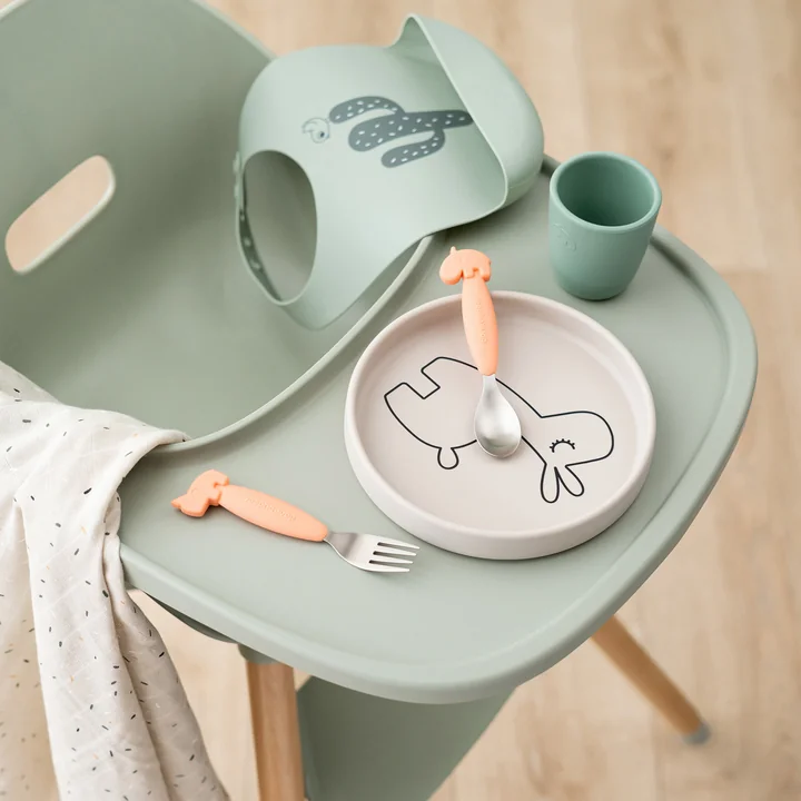 Silicone plate from Done by Deer