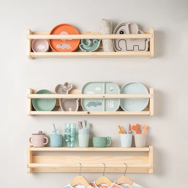 Silicone stick & Stay Dinner Set from Done by Deer