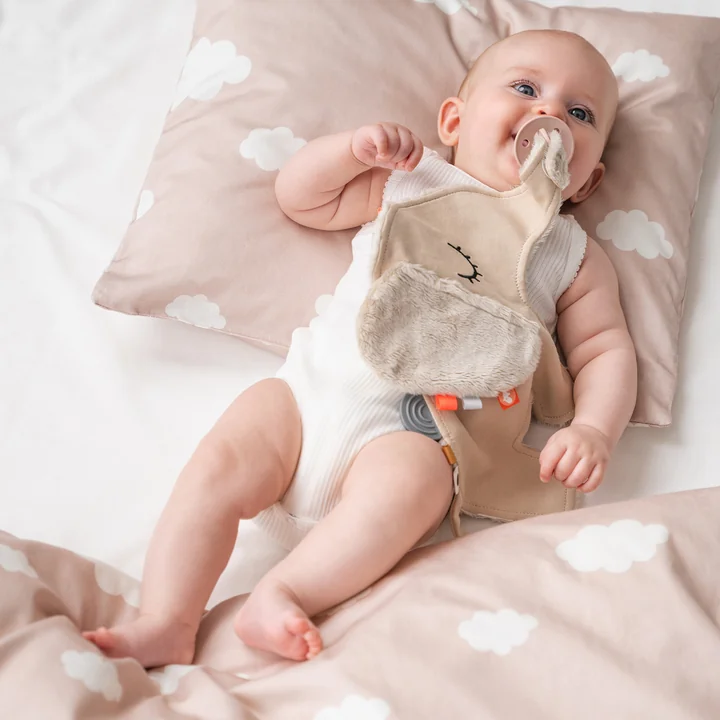 Cuddle cloth Cozy Friend from Done by Deer