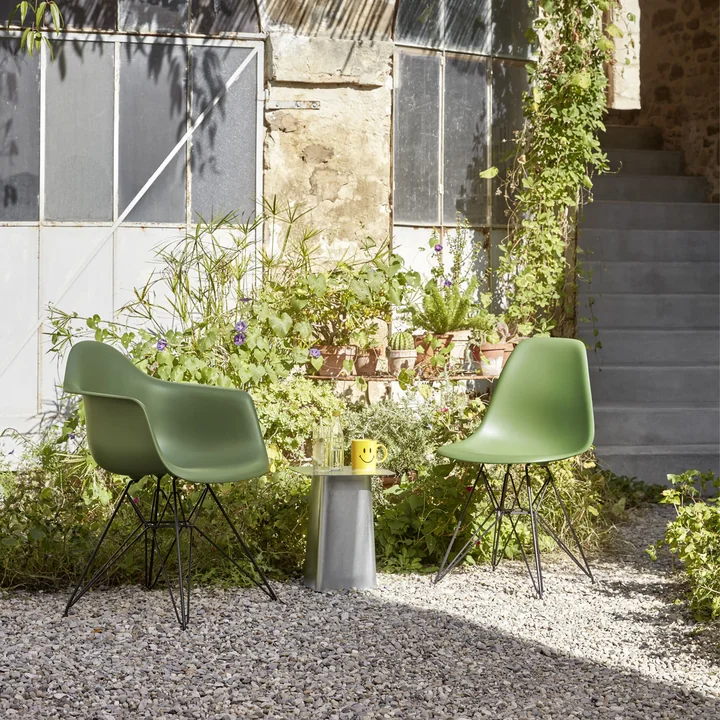 ぽっち Eames Plastic Chair[DSR CH ZF E8] Vitra DSR Eames Plastic Side Chair in our shop