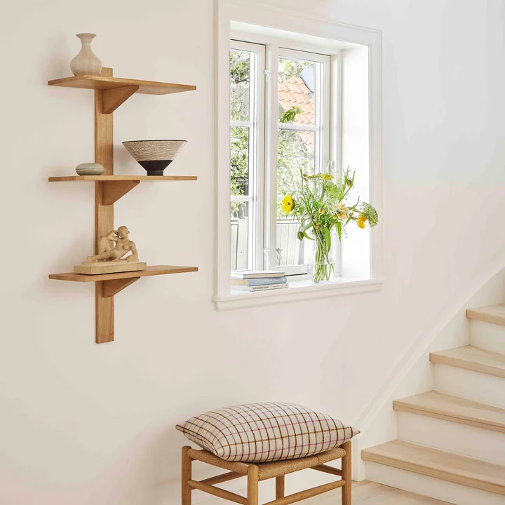 B100 Wall shelf from FDB Møbler