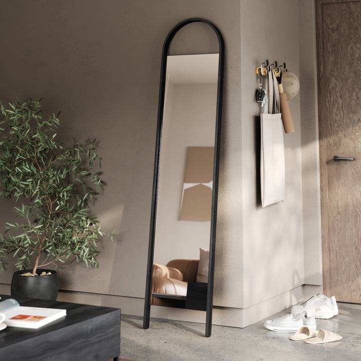 Bellwood Leaning mirror, 157 x 51 cm, black from Umbra