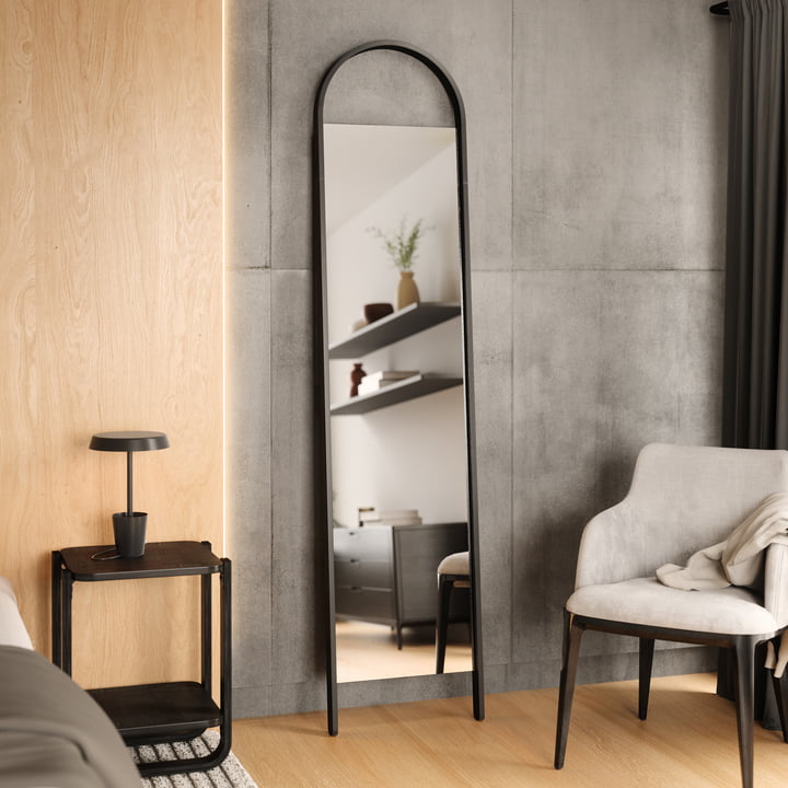 Bellwood Leaning mirror, 157 x 51 cm from Umbra