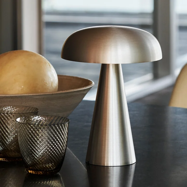 Como SC53 Battery-powered light, aluminum from & Tradition