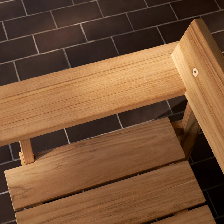GL101 Timbur Garden bench, untreated teak from Carl Hansen