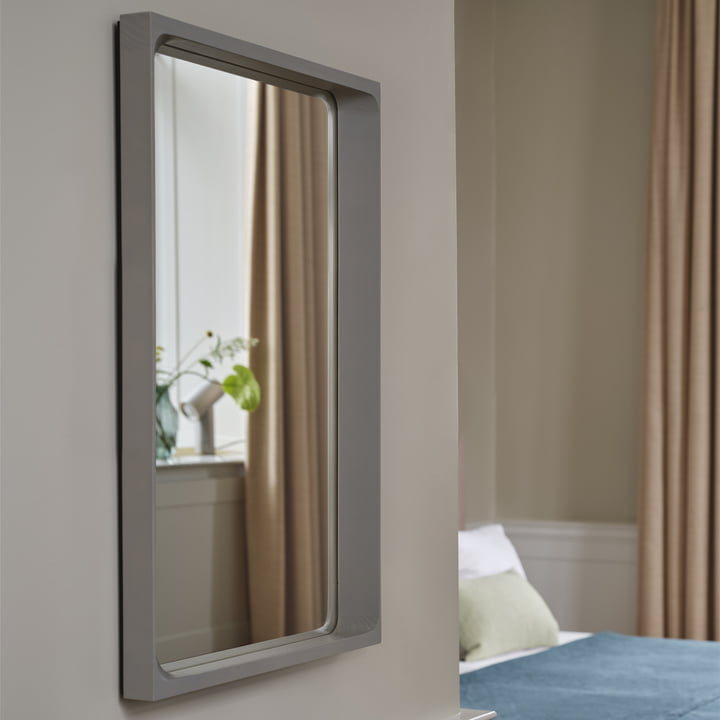 Arced Mirror, 80 x 55 cm, light gray from Muuto