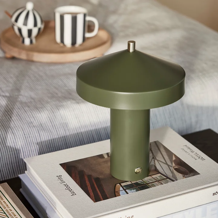 OYOY - Hatto Table lamp LED, olive