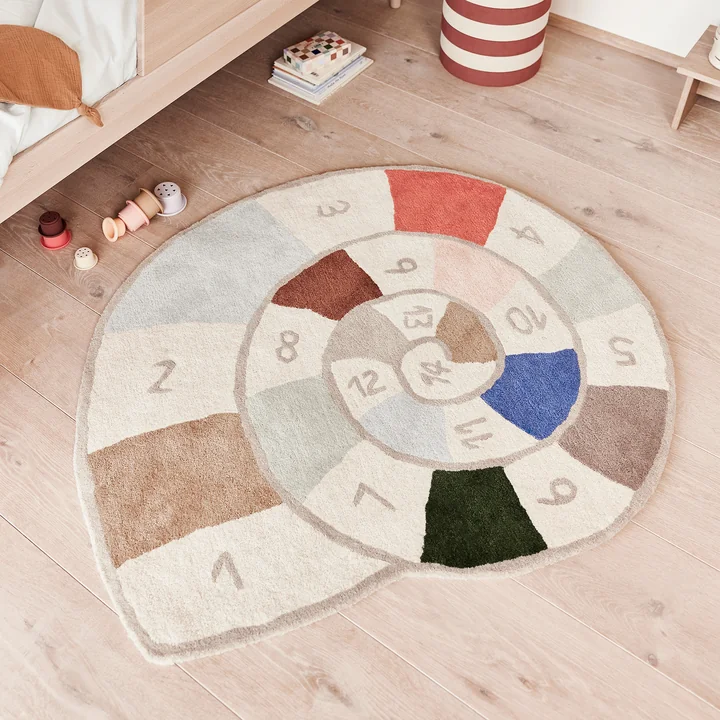 Nautilus Rug, beige / white from OYOY Mini