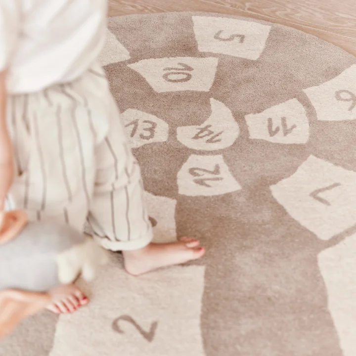 Nautilus Rug, clay / off-white from OYOY Mini