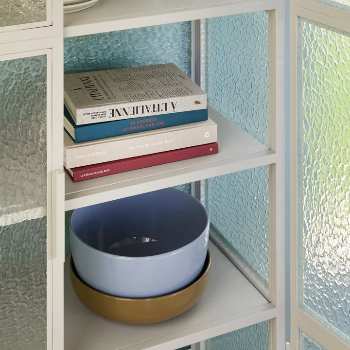 Plex cabinet and Amare bowl from Hübsch Interior