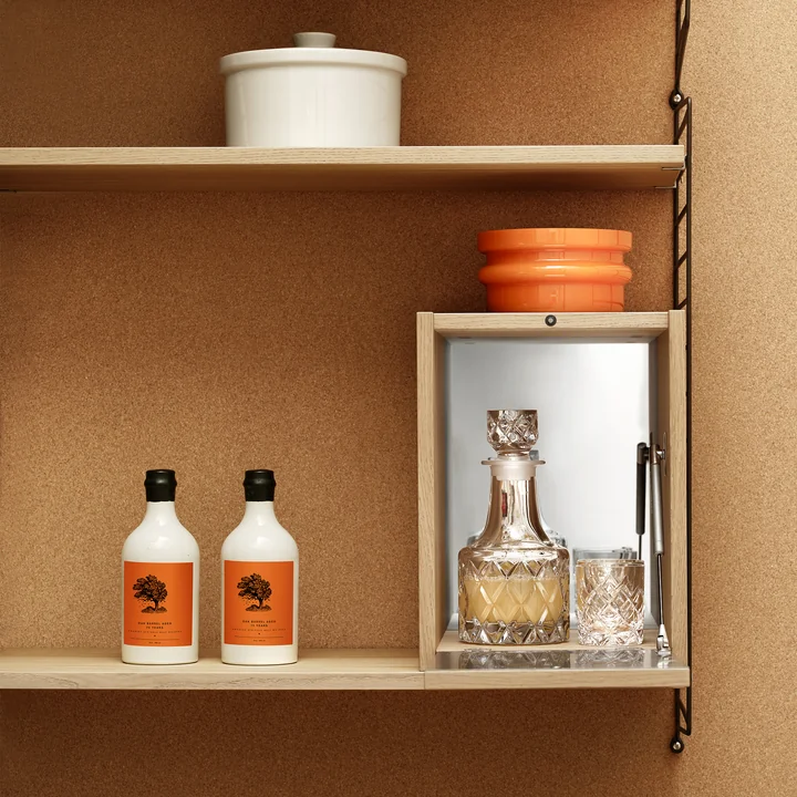 String - Small cupboard unit, 28 x 30 x 38 cm, oak