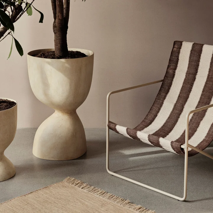 Ferm Living - Evoke Flower pot large, Ø 44 x H 70 cm, warm sand
