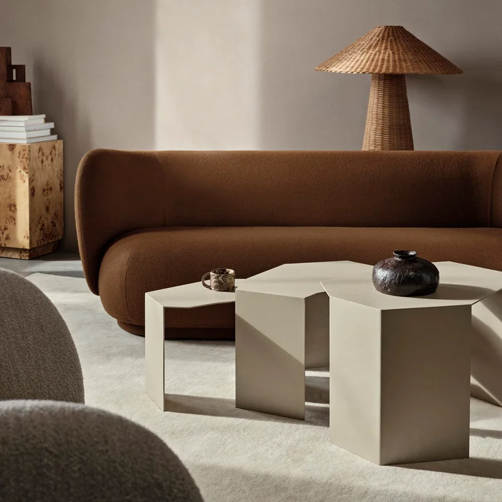 Ferm Living - Shard Cluster Set of coffee tables, cashmere