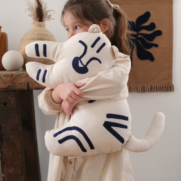 Nobodinoz - Tiger cushion, 40 x 32 cm, blue / natural