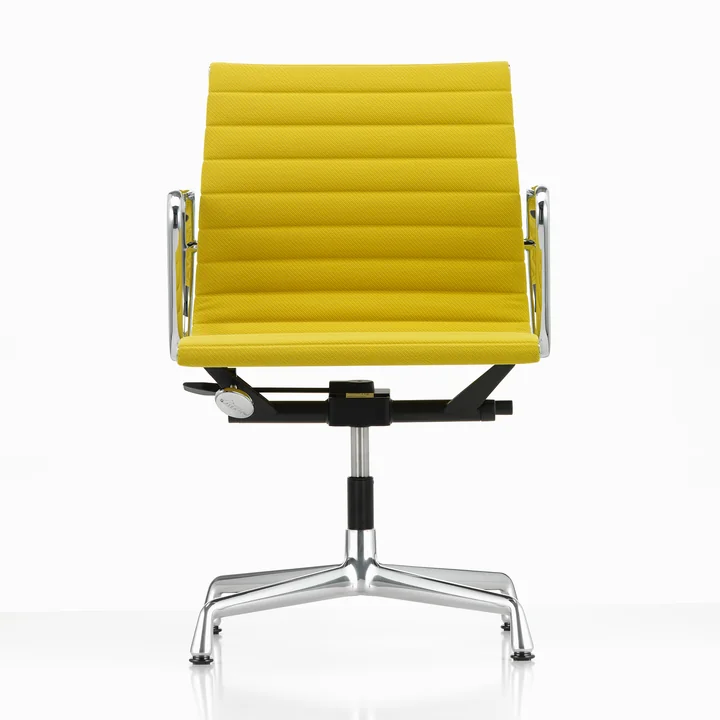 EA 131 office chair with chrome-plated armrests, swivel, Track, pastelgreen / canola by Vitra